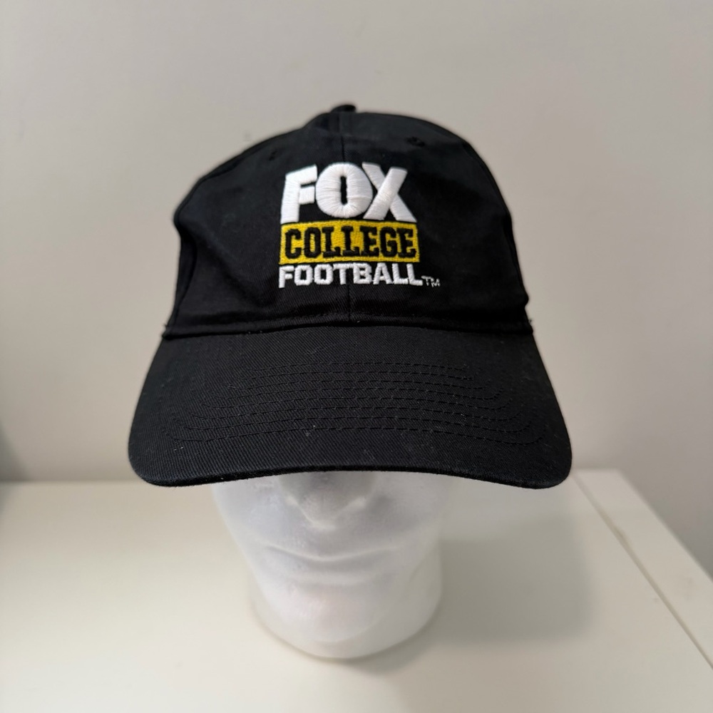 Vintage Fox College Football Black Hat Hook And Loop KC Adjustable